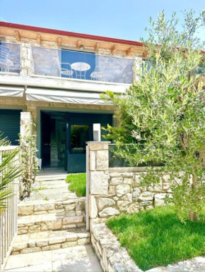 Maisonette by the sea